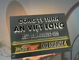 Bảng hiệu công ty inox chữ nổi đèn LED – nhìn tổng thể bảng hiệu công ty inox chữ nổi đèn LED halo hắc sáng tổng thể