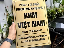 Bảng hiệu công ty inox vàng xước khắc ăn mòn – nhìn tổng thể bảng hiệu công ty inox vàng xước khắc ăn mòn sơn tĩnh điện đen tổng thể